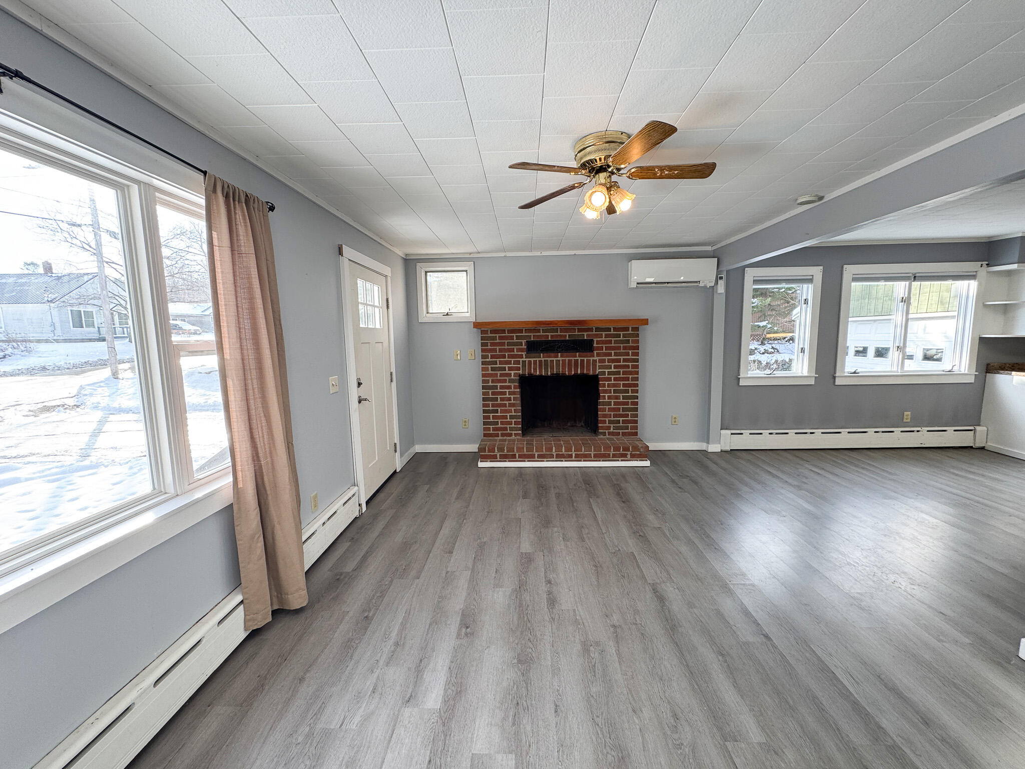 31 Edwards Street Lincoln ME 04457