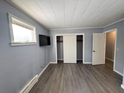 31 Edwards Street Lincoln ME 04457