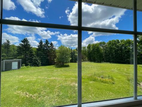 55 Thompson Road Dedham ME 04429