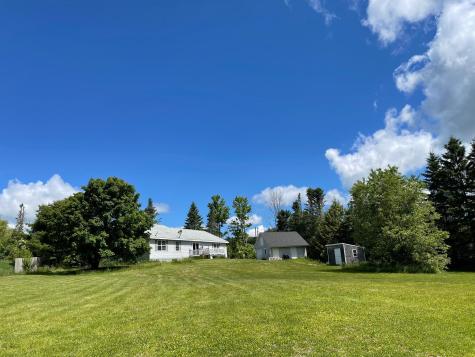 55 Thompson Road Dedham ME 04429