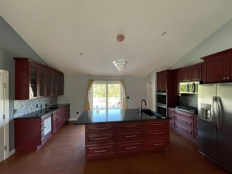 55 Thompson Road Dedham ME 04429