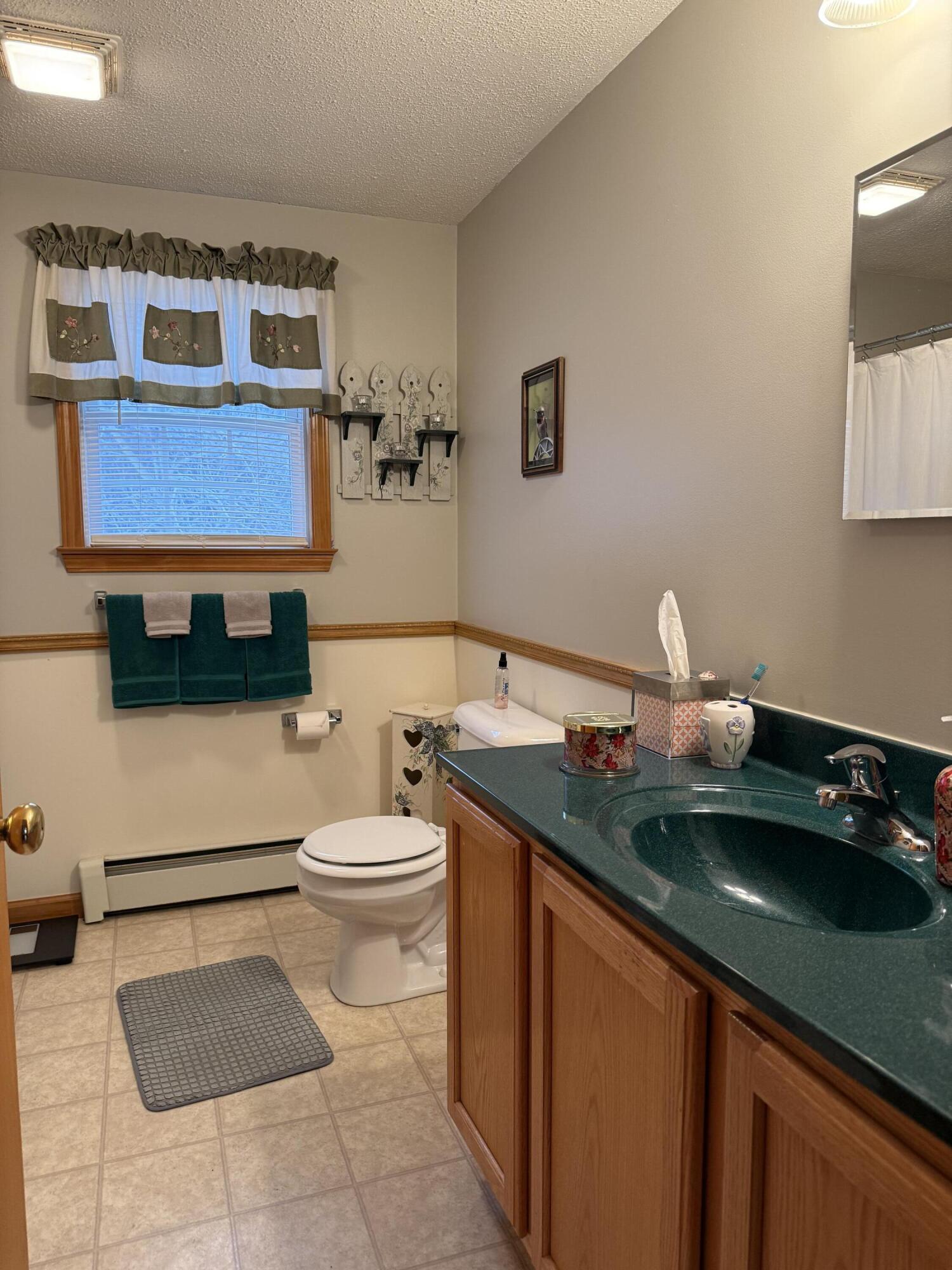 27 Oak Point Road Harrington ME 04643