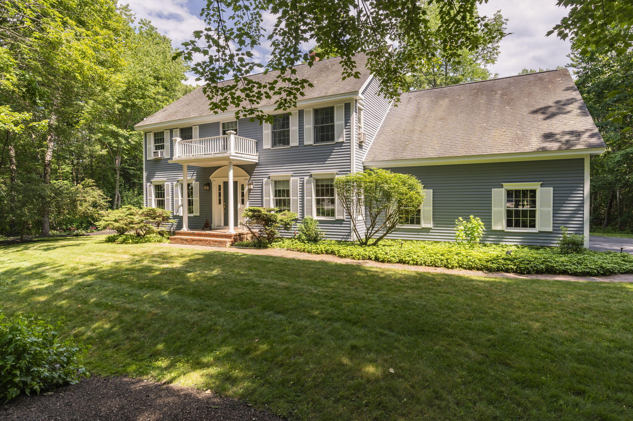 3 Spruce Lane Falmouth ME 04105