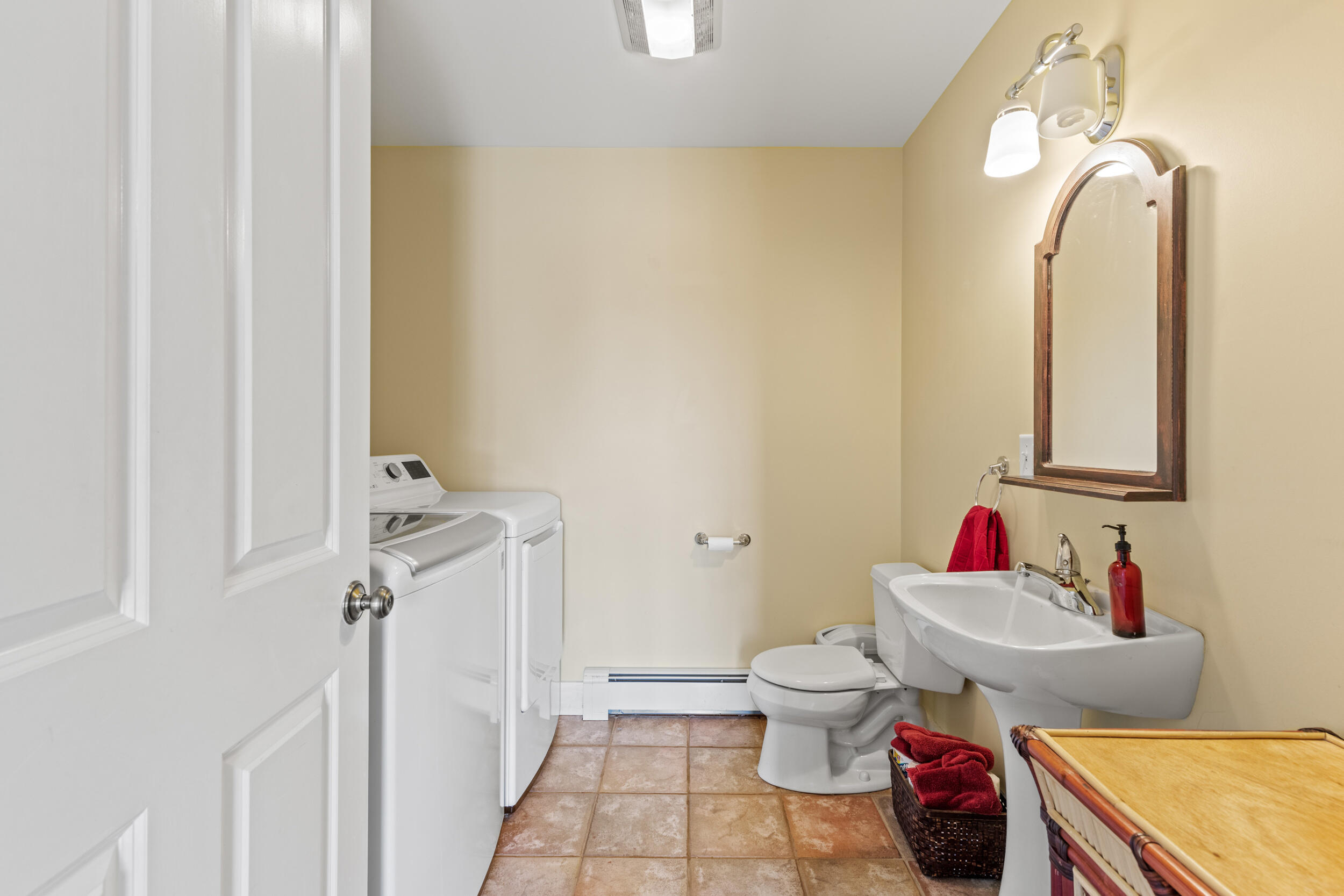 28 Carson Drive Gorham ME 04038