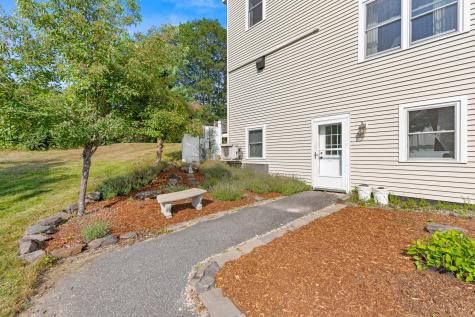 28 Carson Drive Gorham ME 04038
