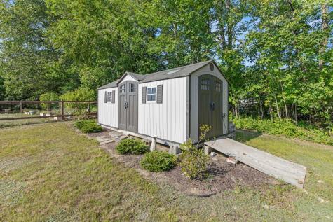 28 Carson Drive Gorham ME 04038