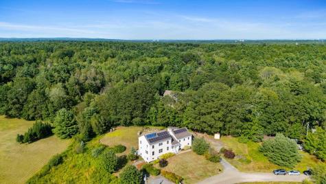 28 Carson Drive Gorham ME 04038