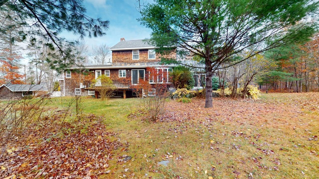 90 Woodridge Road Brewer ME 04412