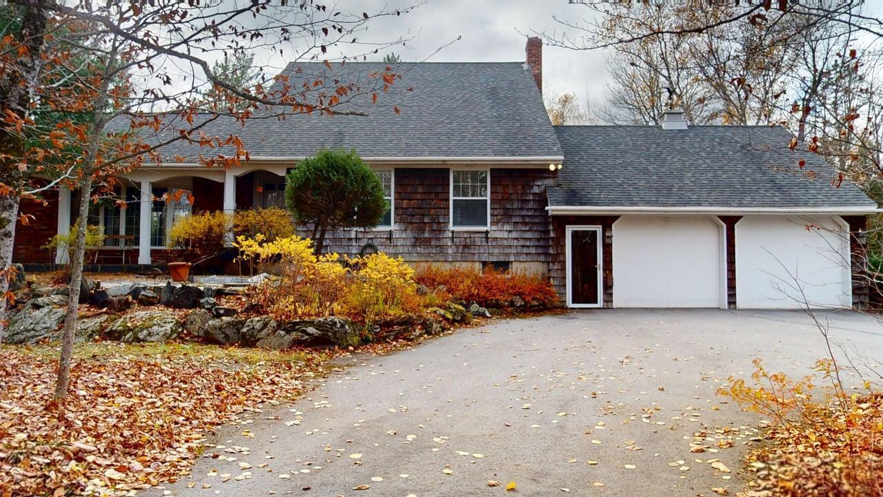 90 Woodridge Road Brewer ME 04412