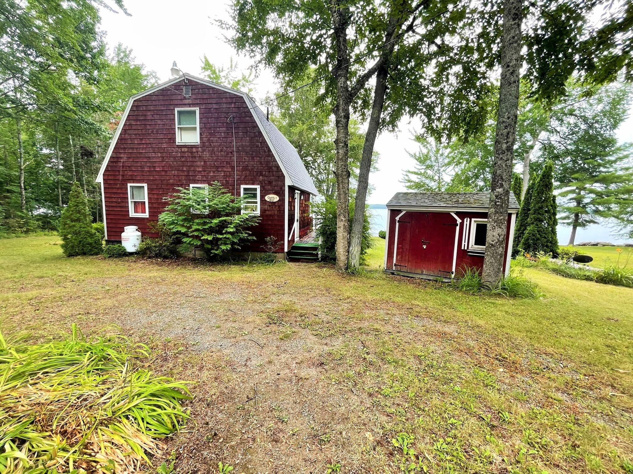 300 Grove Street Newport Maine Real Estate Listing MLS 1537655