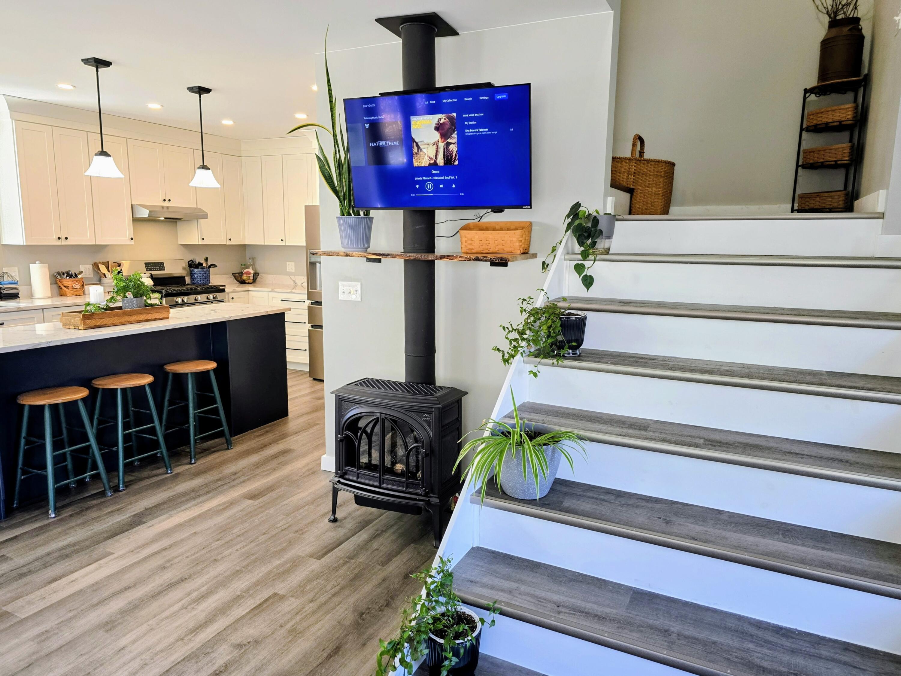 32 Patriot Place Standish ME 04084