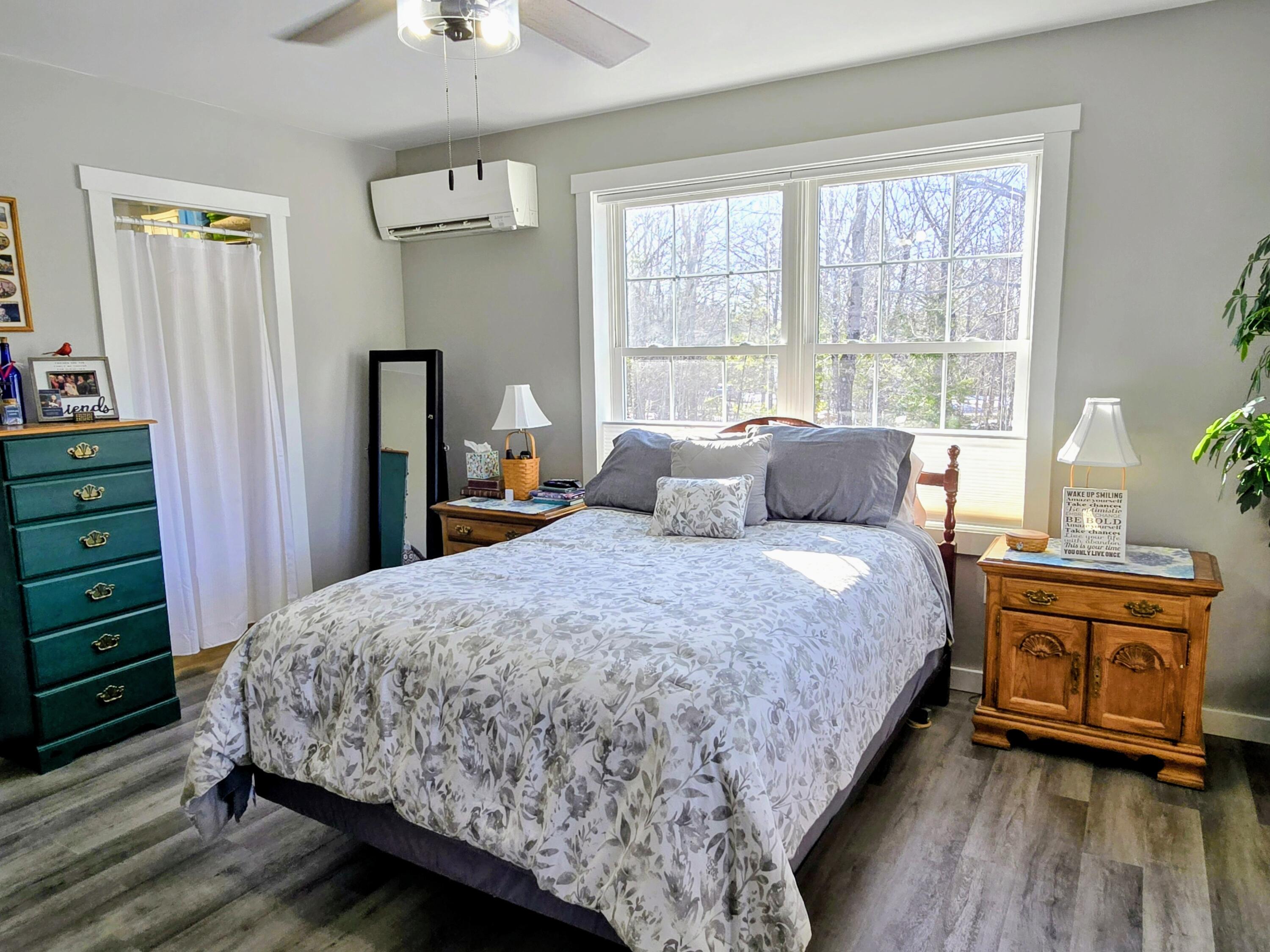 32 Patriot Place Standish ME 04084