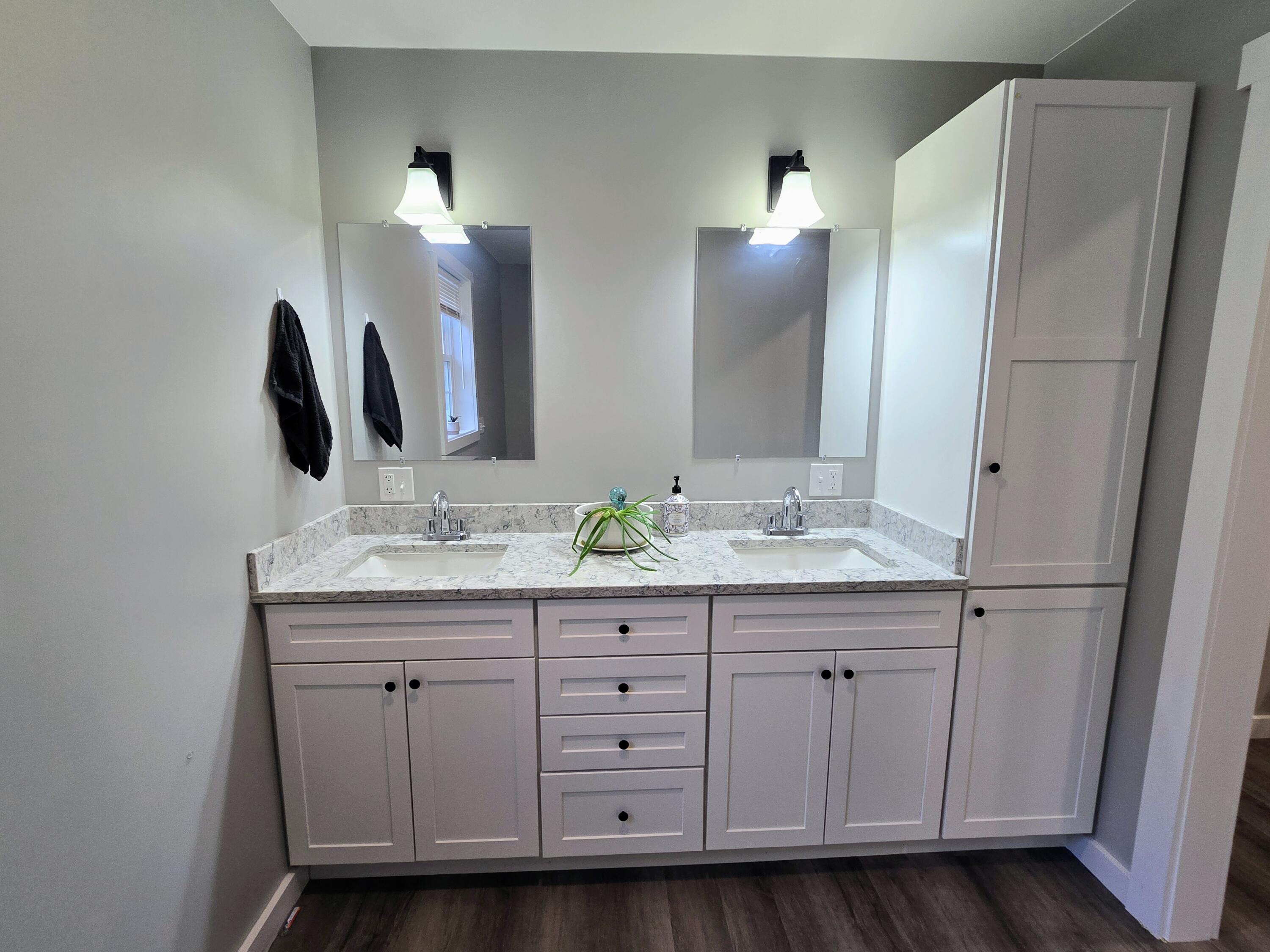 32 Patriot Place Standish ME 04084