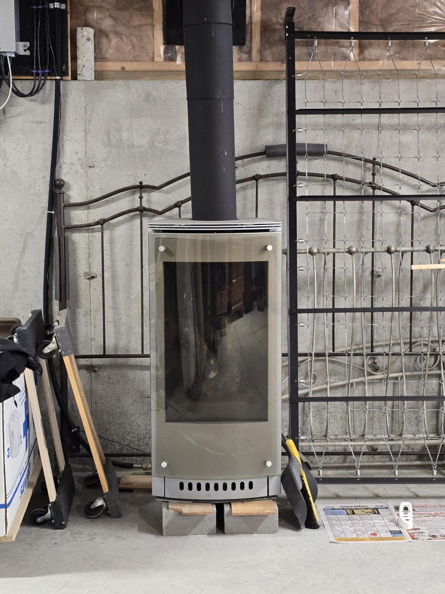 32 Patriot Place Standish ME 04084