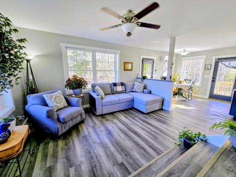 32 Patriot Place Standish ME 04084