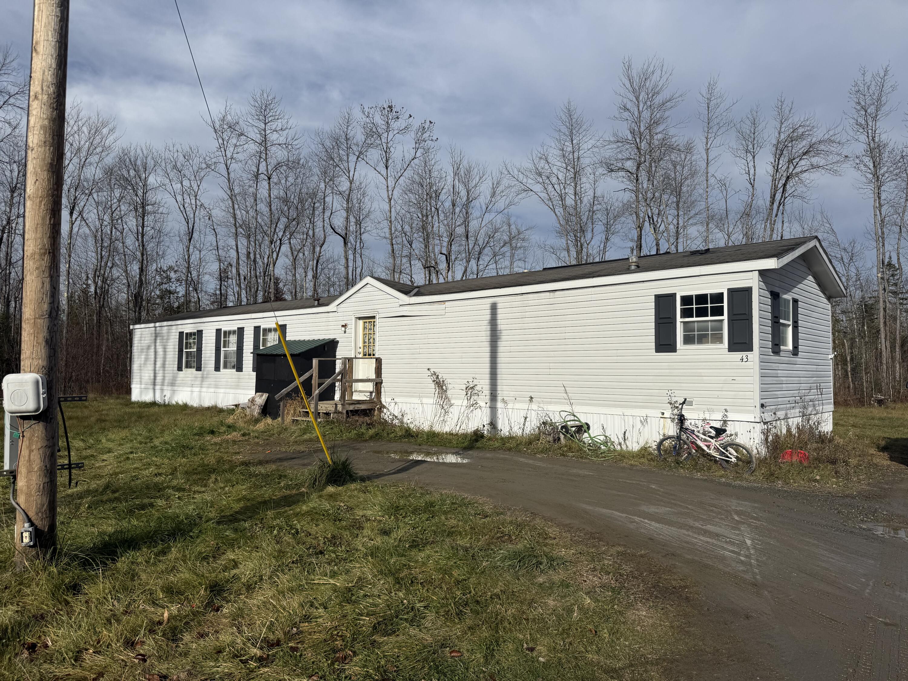 43 Whitten Road Clinton ME 04927