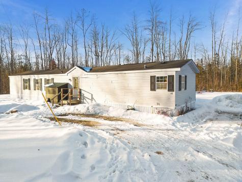 43 Whitten Road Clinton ME 04927