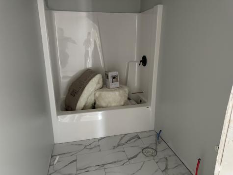 17 Emma's Way Limerick ME 04048