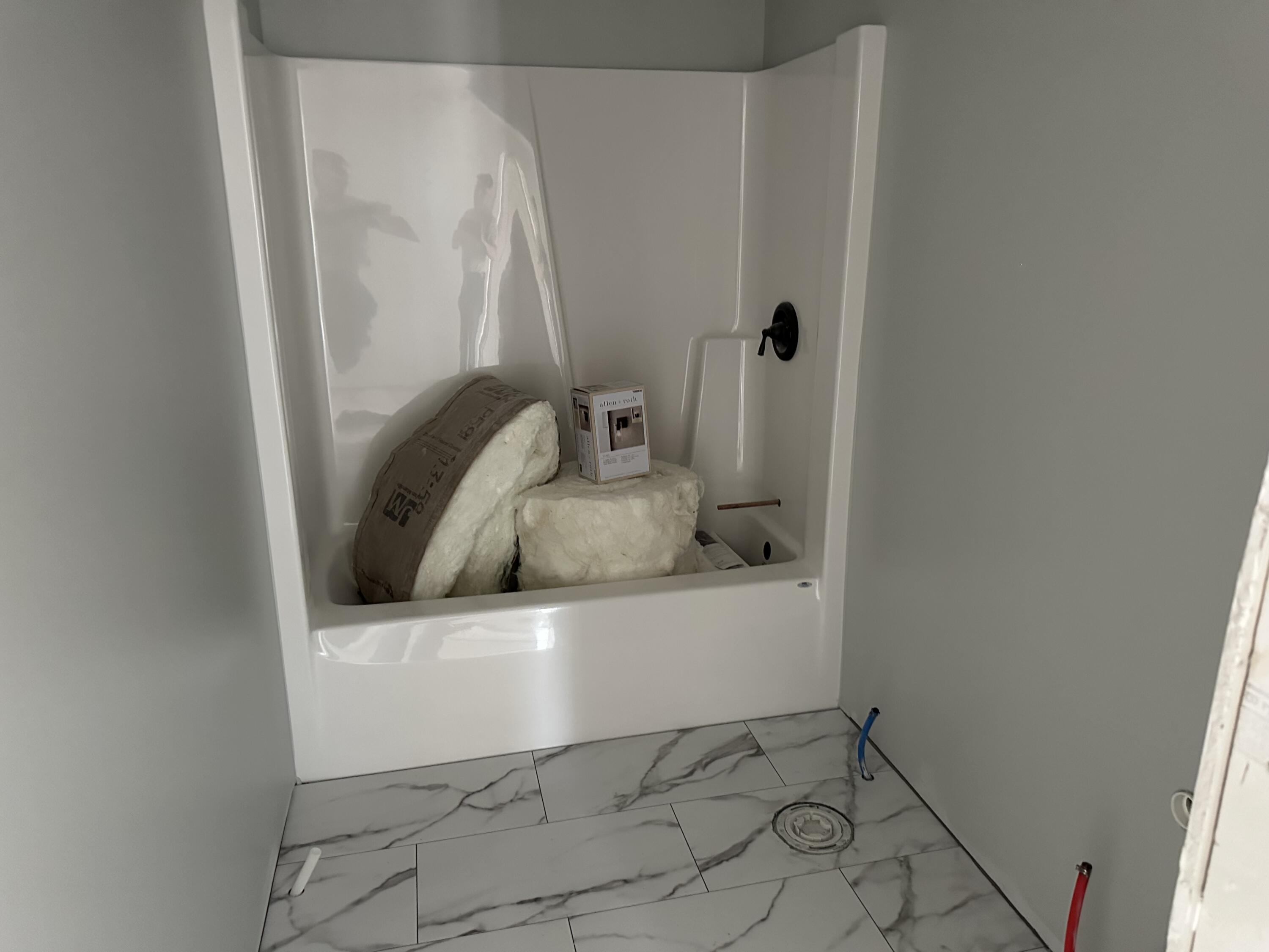 17 Emma's Way Limerick ME 04048