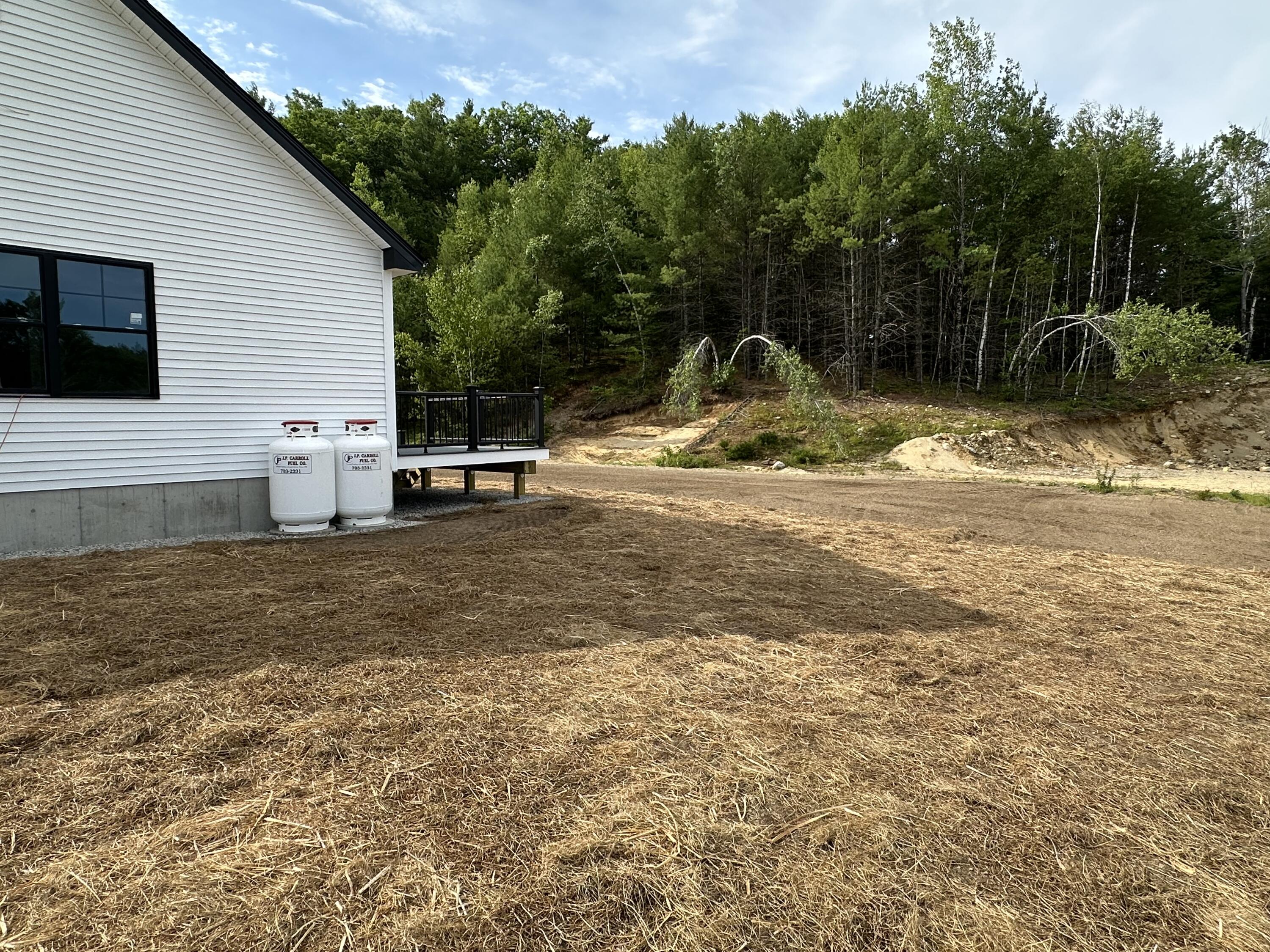 17 Emma's Way Limerick ME 04048