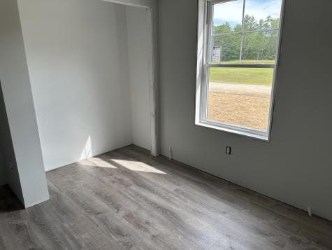 17 Emma's Way Limerick ME 04048