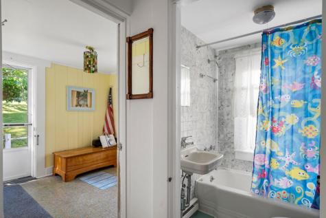 61 Van Horn Road Boothbay ME 04544