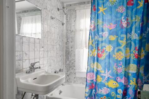 61 Van Horn Road Boothbay ME 04544