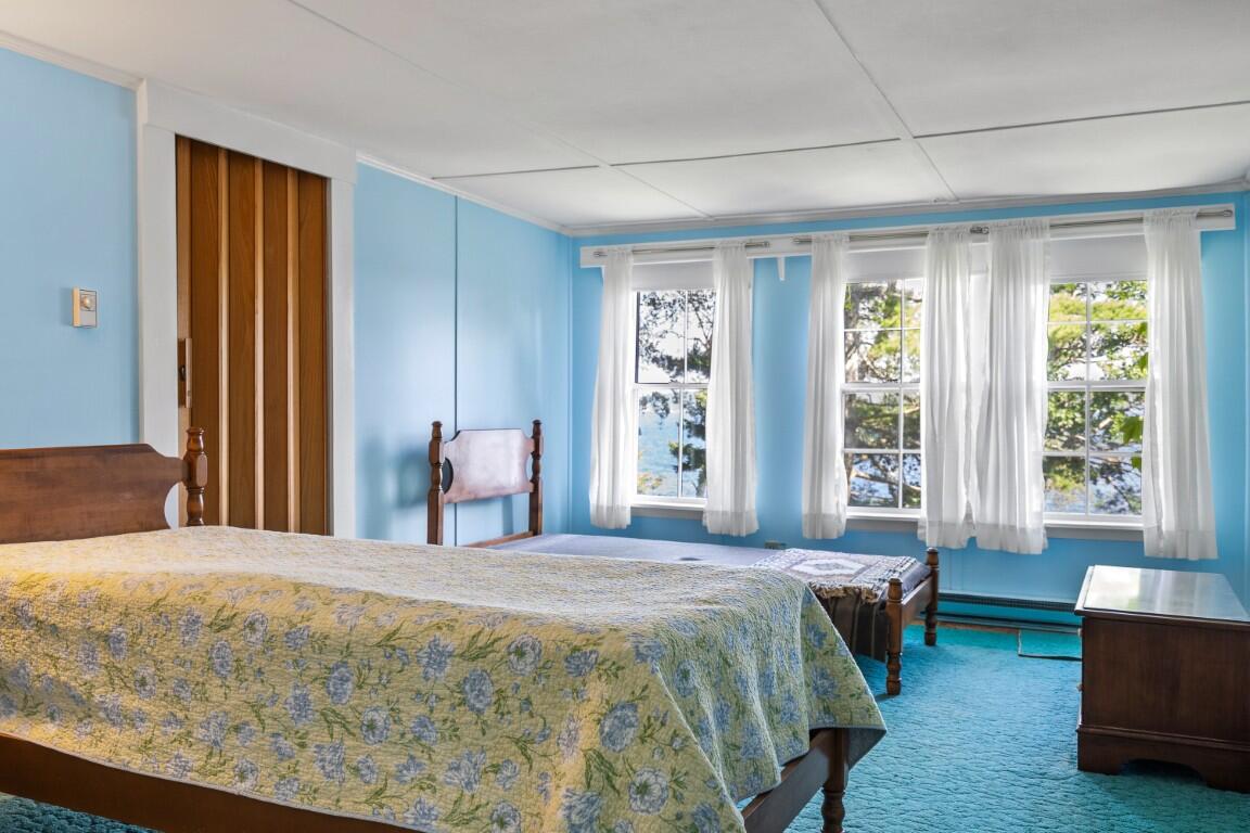 61 Van Horn Road Boothbay ME 04544