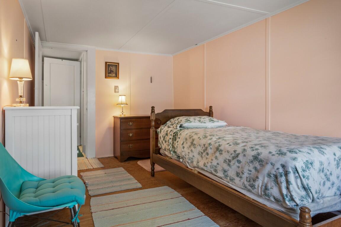 61 Van Horn Road Boothbay ME 04544