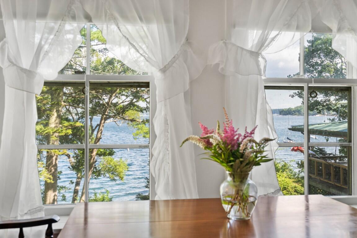 61 Van Horn Road Boothbay ME 04544