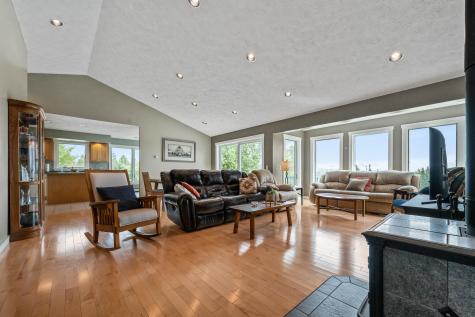 59 Skyland Drive Dallas Plt ME 04970