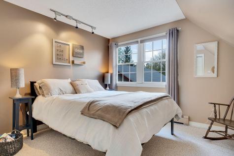 5 Canterbury Lane Turner ME 04282