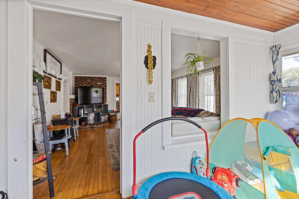 229 Highland Avenue Gardiner ME 04345