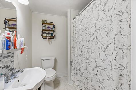 229 Highland Avenue Gardiner ME 04345