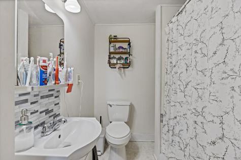 229 Highland Avenue Gardiner ME 04345