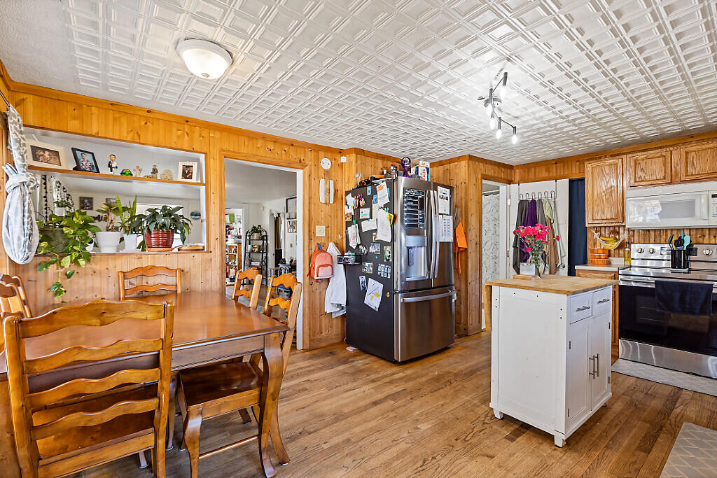 229 Highland Avenue Gardiner ME 04345