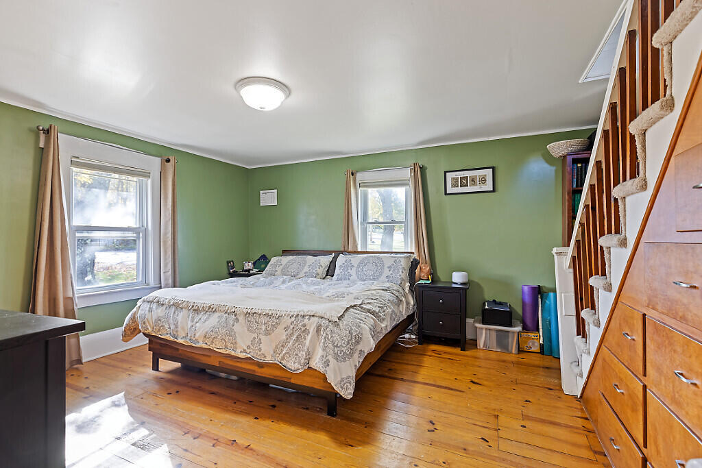 229 Highland Avenue Gardiner ME 04345