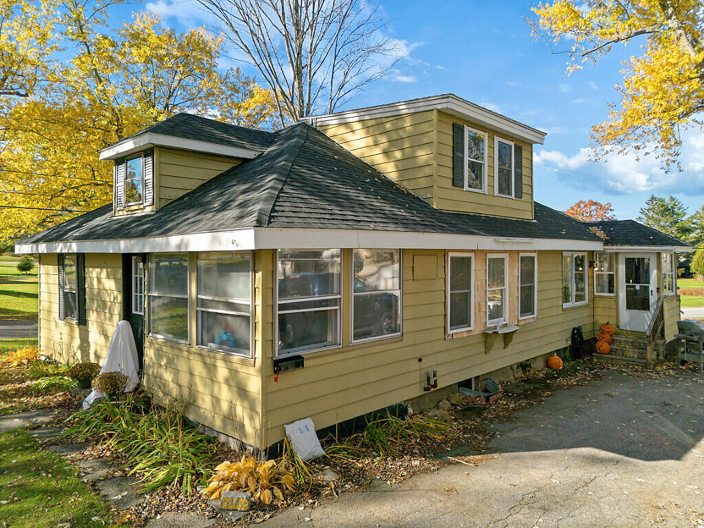 229 Highland Avenue Gardiner ME 04345