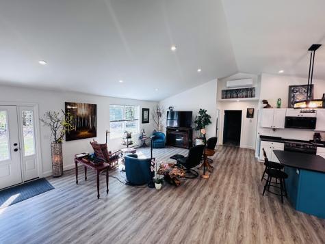 81 Mary Lane Oakland ME 04963