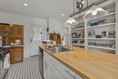 30 Linden Street Rockland ME 04841