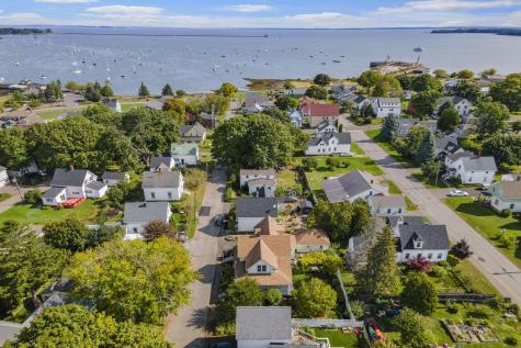 30 Linden Street Rockland ME 04841