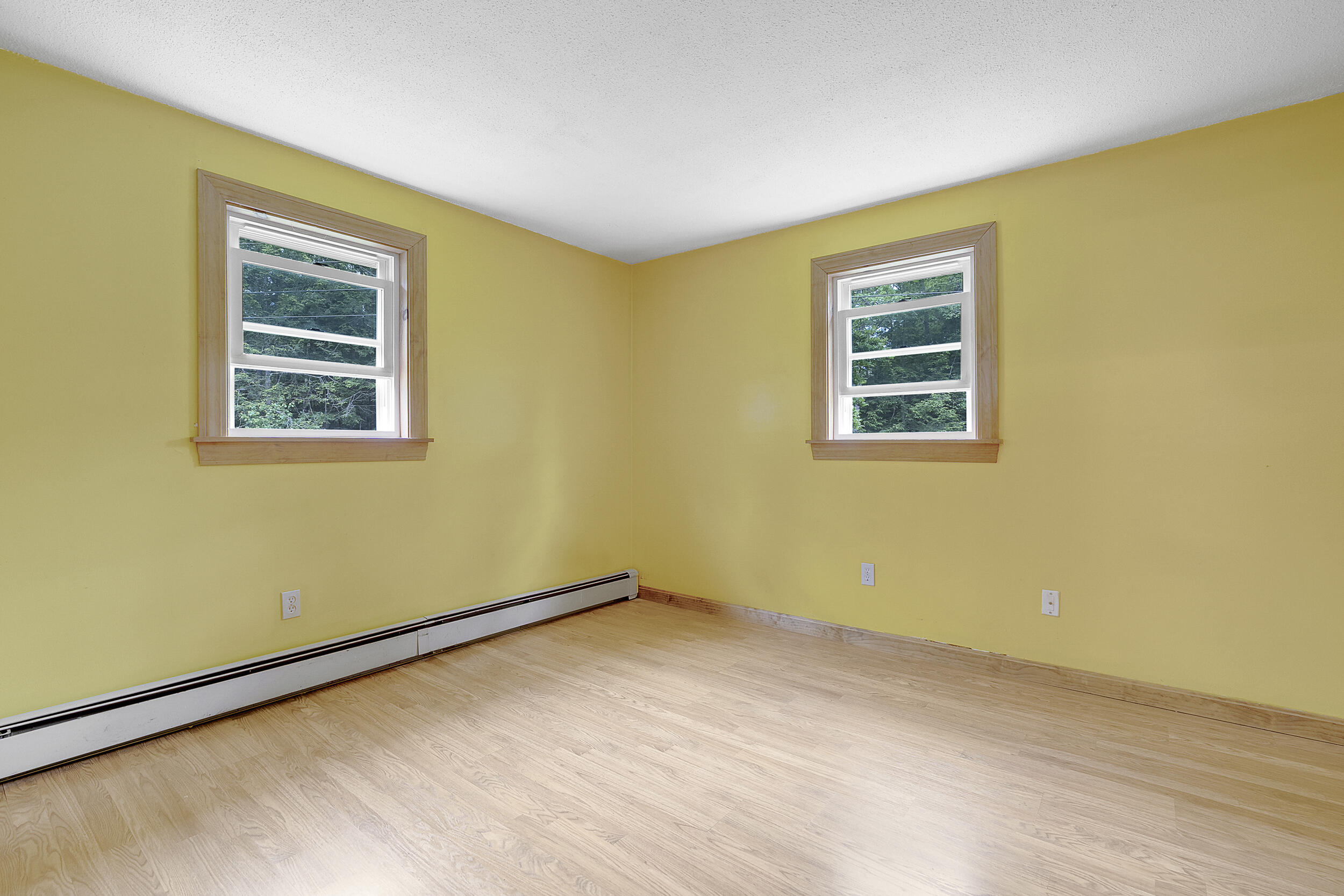 31 West Bay Bridge Road Topsham ME 04086