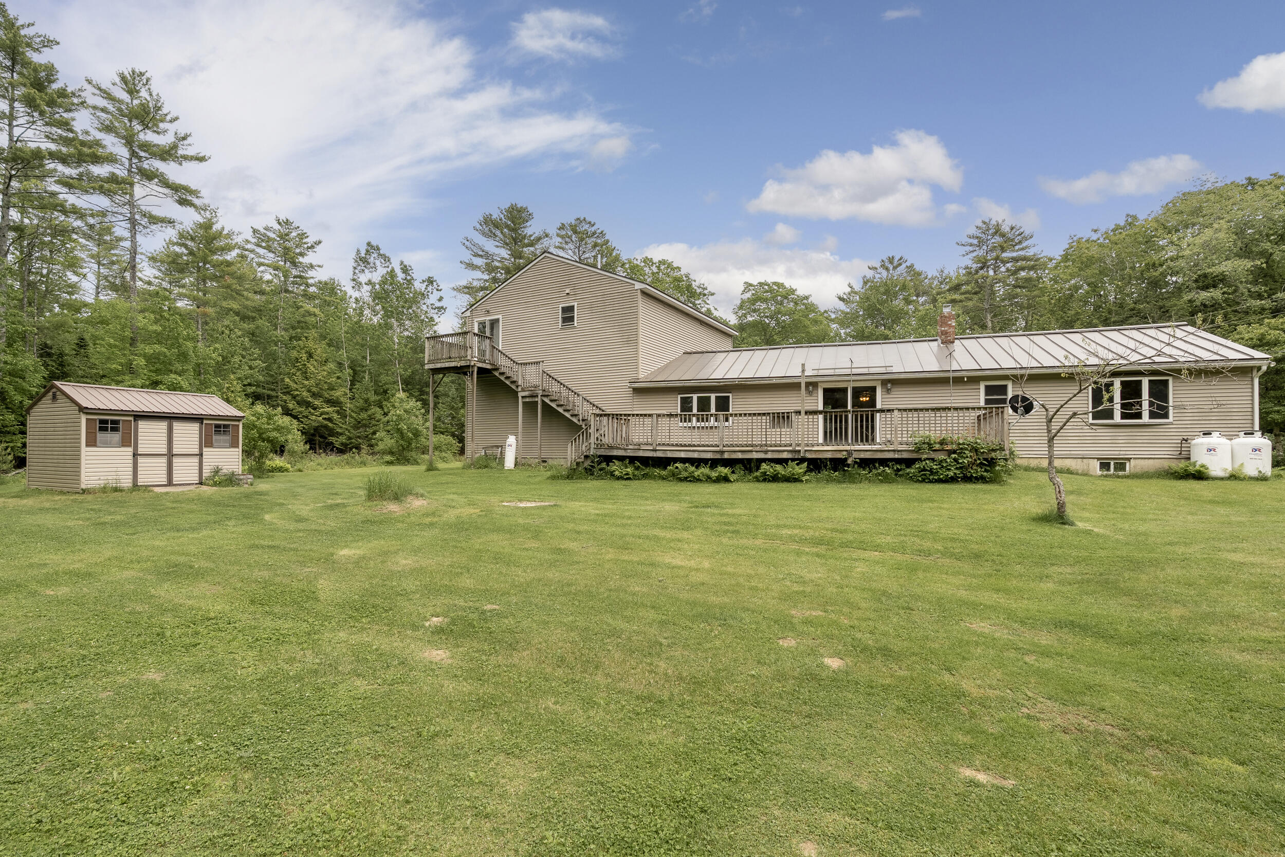 31 West Bay Bridge Road Topsham ME 04086