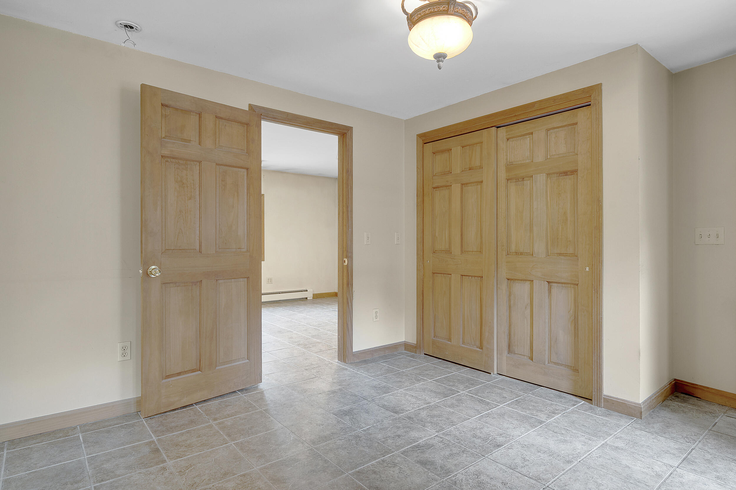 31 West Bay Bridge Road Topsham ME 04086