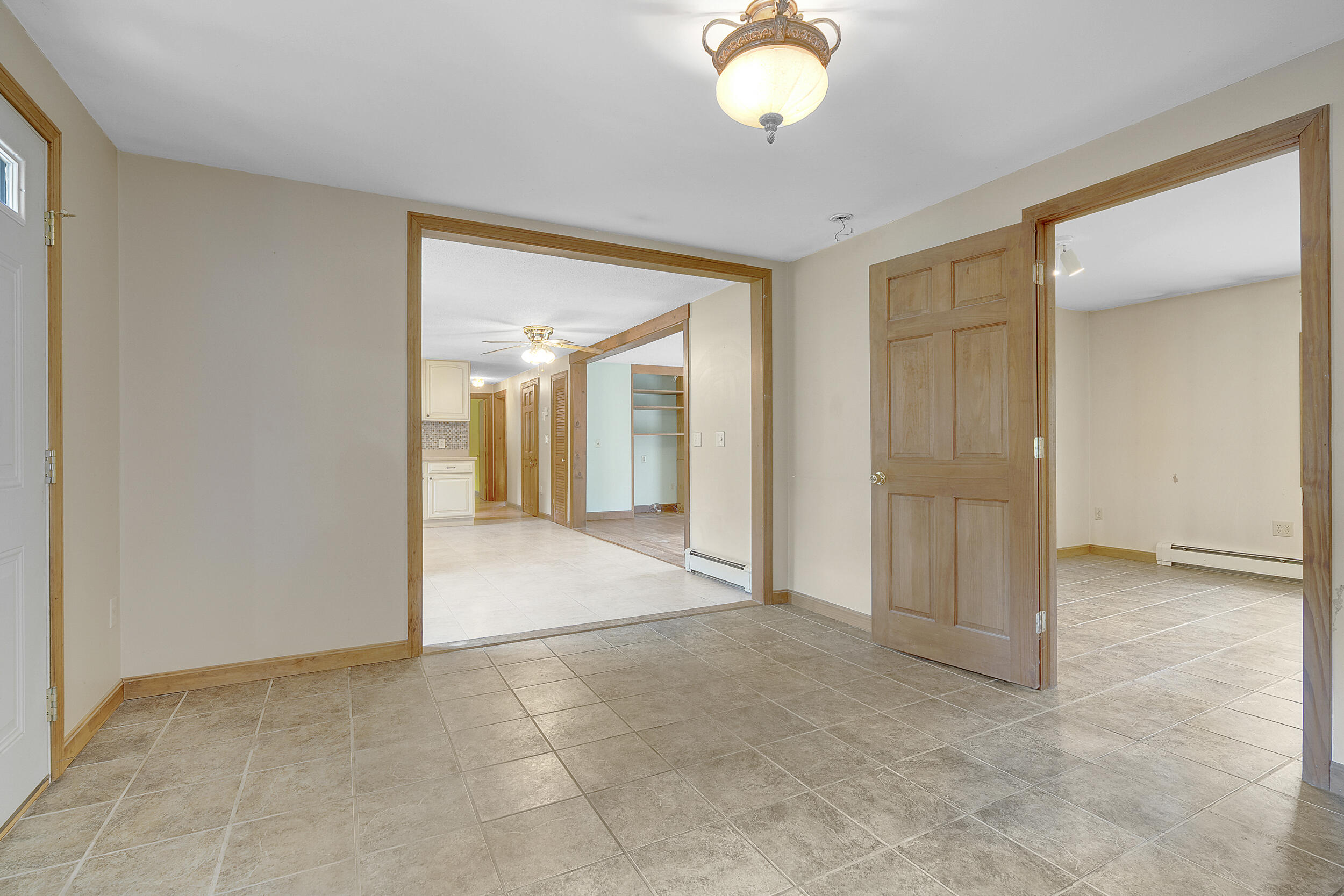 31 West Bay Bridge Road Topsham ME 04086