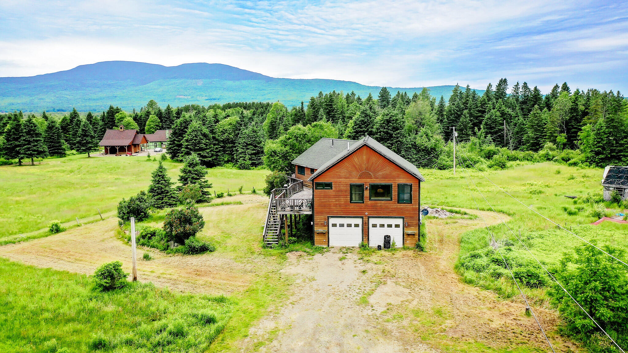 110 Narrow Gauge Road Coplin Plt ME 04982