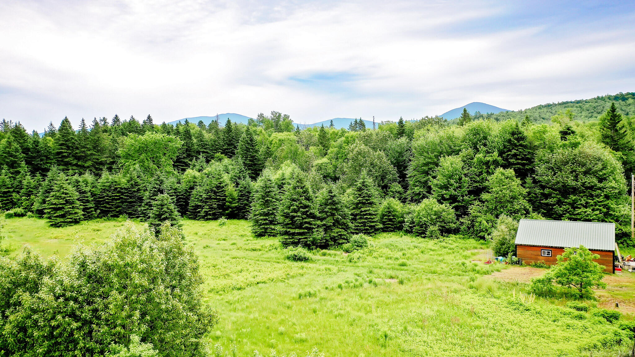 110 Narrow Gauge Road Coplin Plt ME 04982