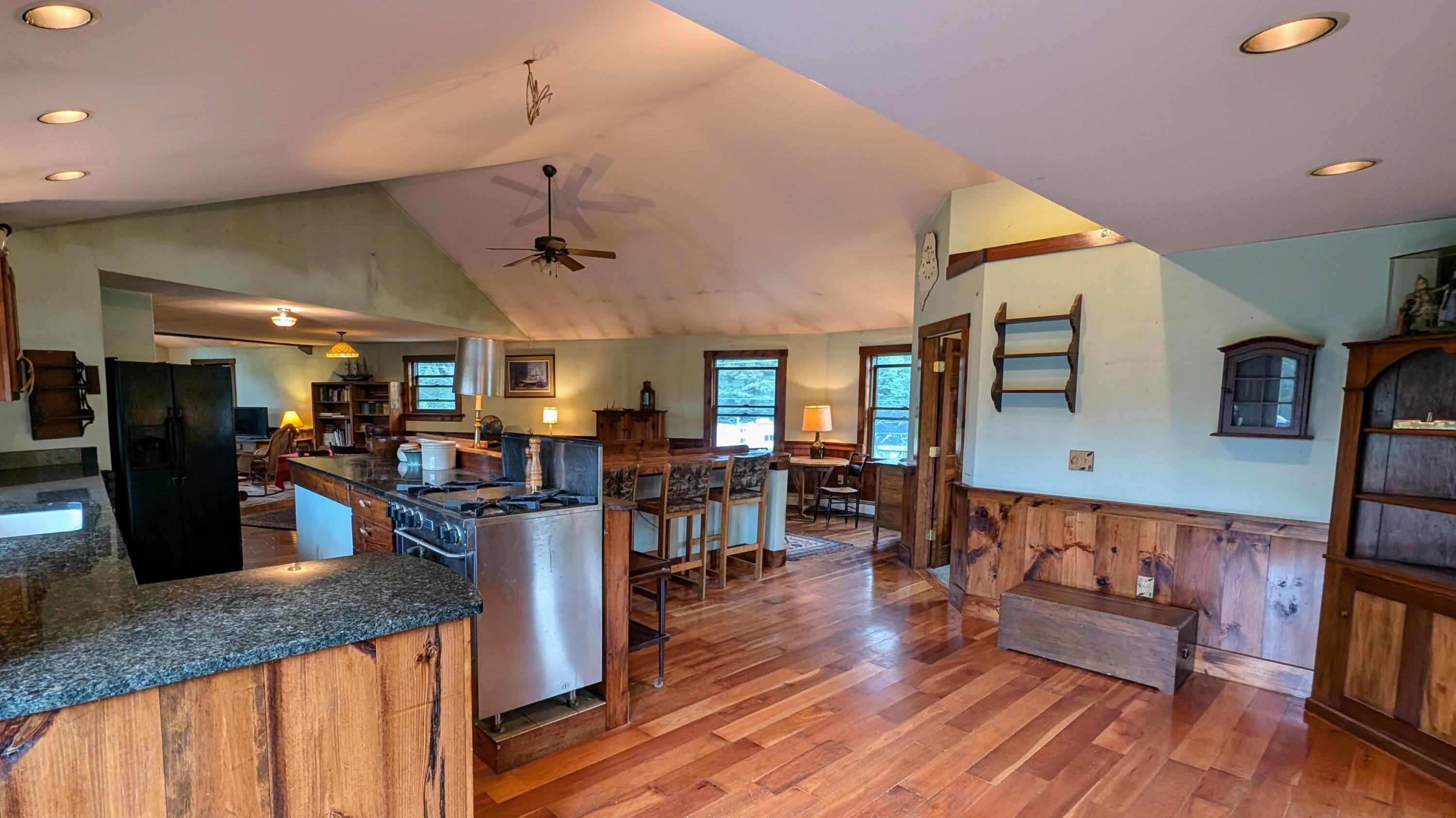 110 Narrow Gauge Road Coplin Plt ME 04982