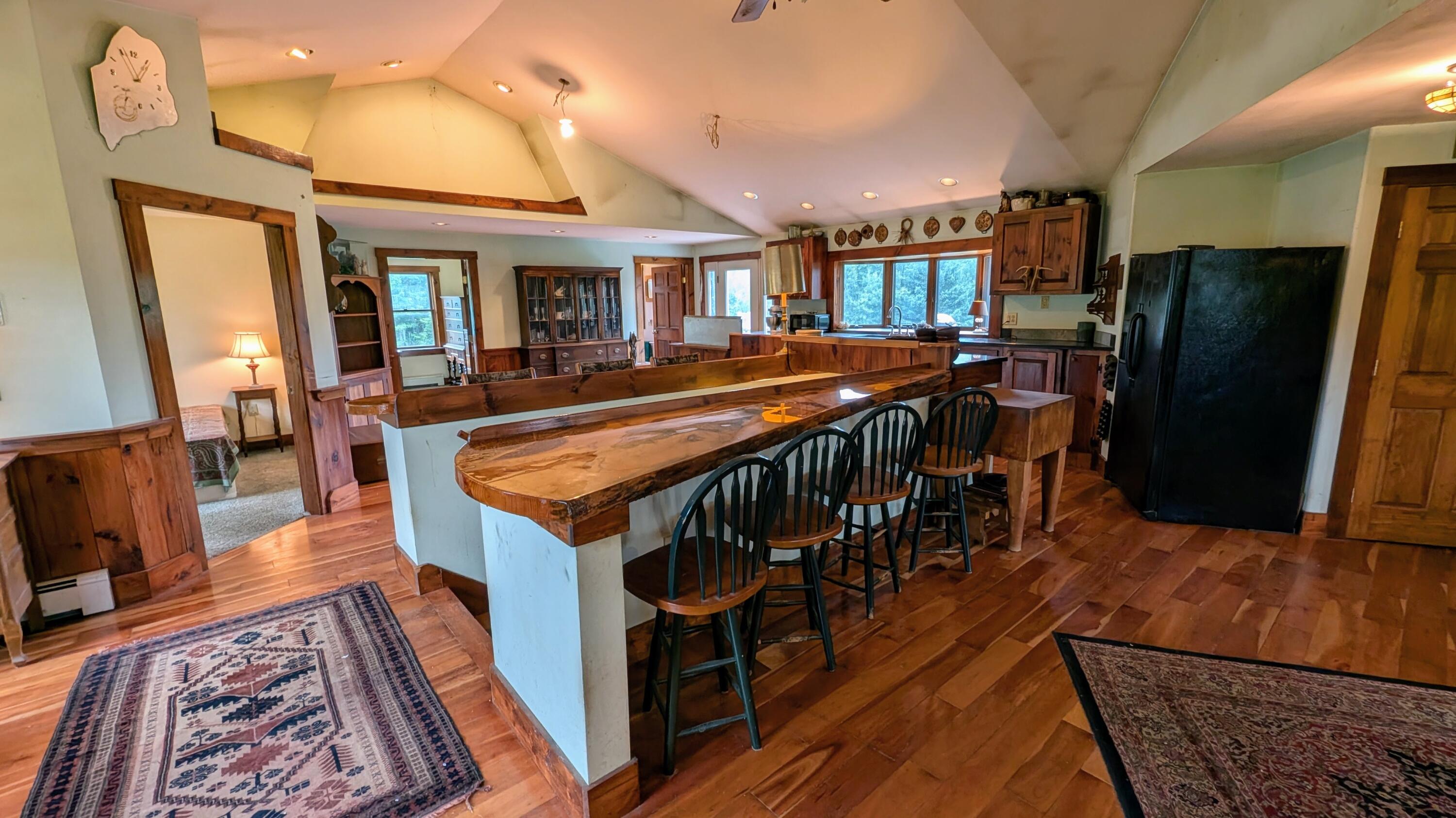 110 Narrow Gauge Road Coplin Plt ME 04982