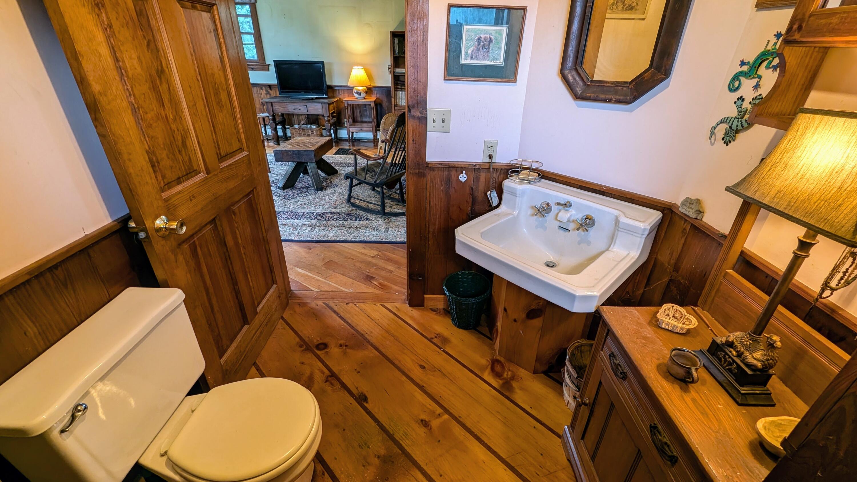 110 Narrow Gauge Road Coplin Plt ME 04982